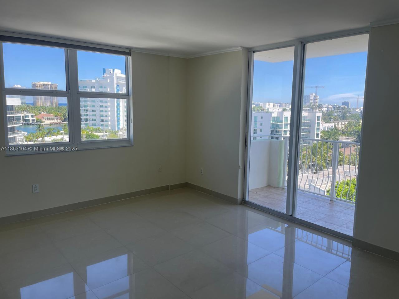 ISLAND POINTE CONDO - Residential Lease