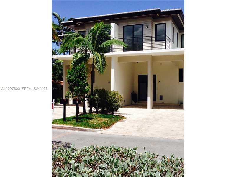 474 Fernwood Rd 474