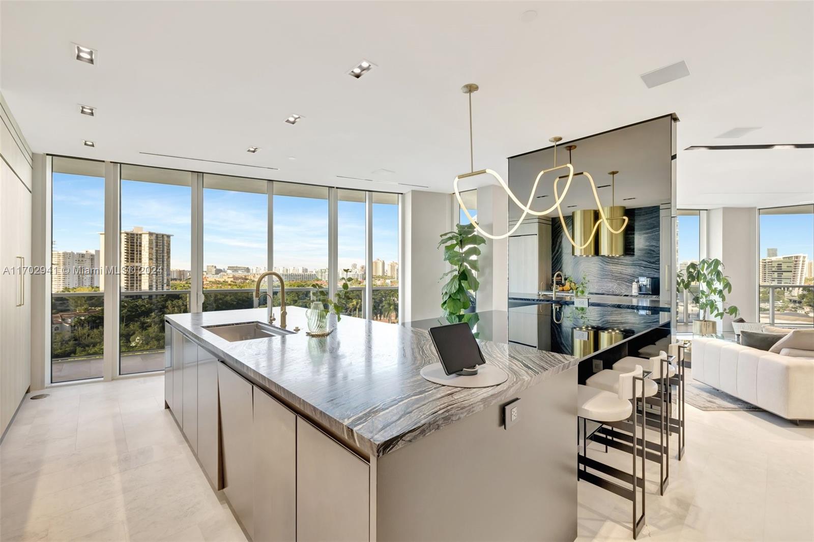 BELLINI AT WILLIAMS ISLAN - Residential