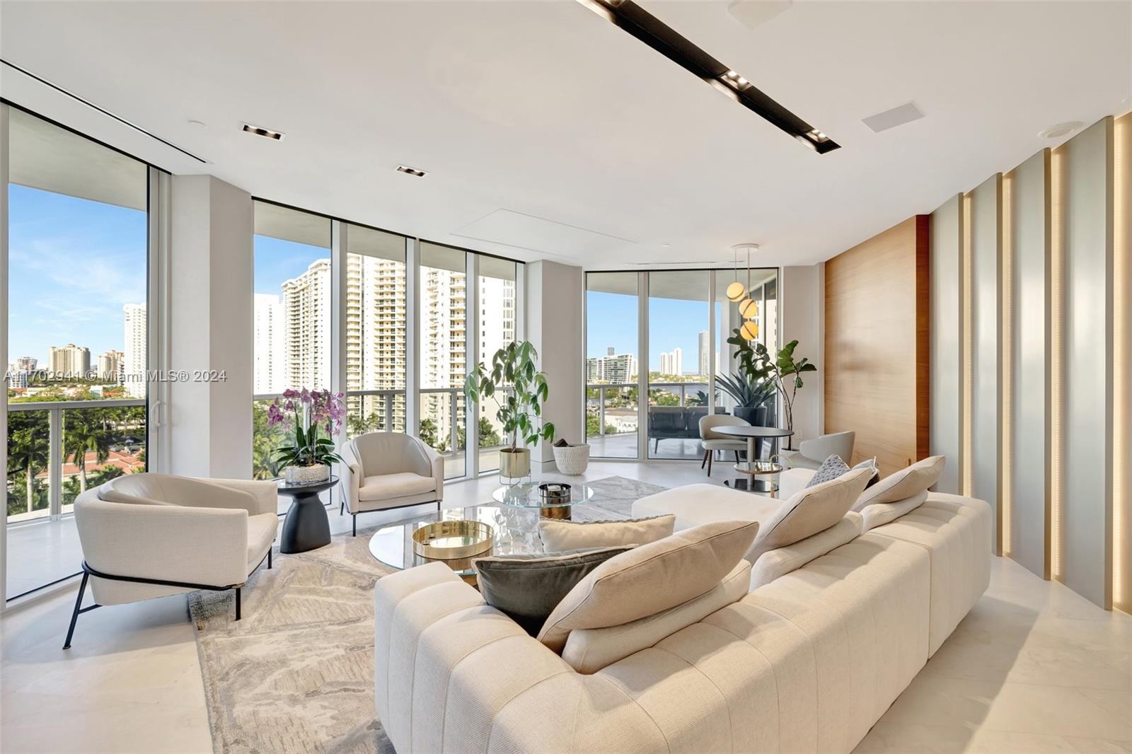 BELLINI AT WILLIAMS ISLAN - Residential