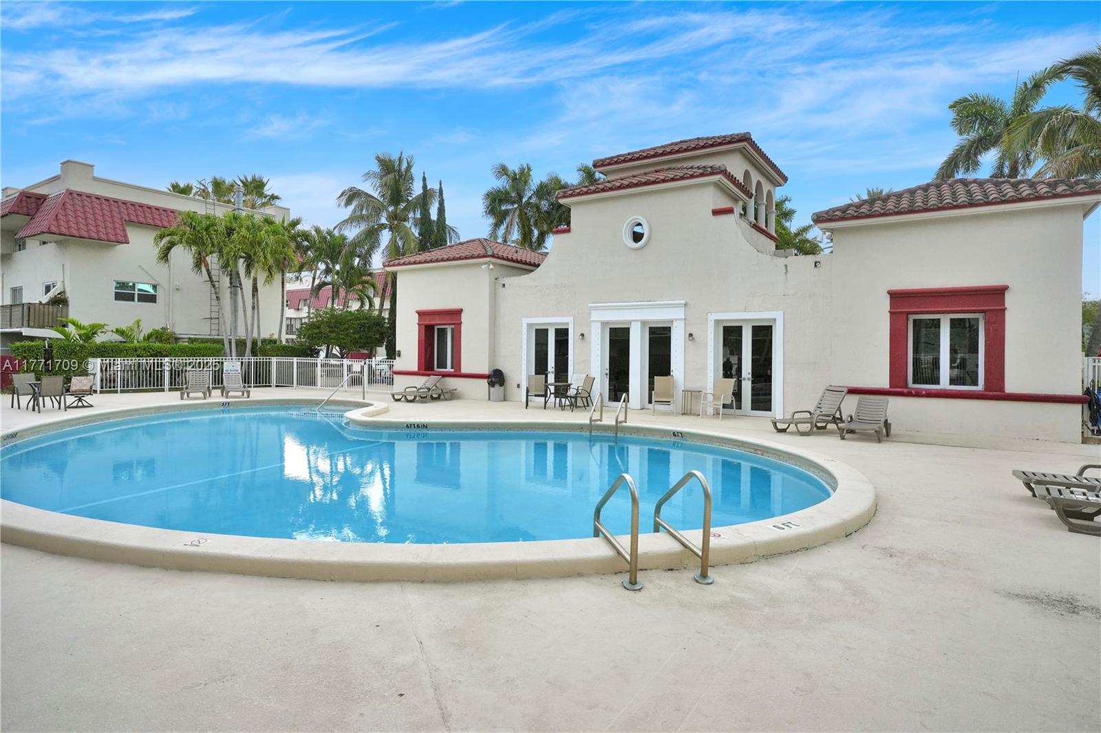Property for Sale at 6711 N Kendall Dr 510, Pinecrest, Miami-Dade County, Florida - Bedrooms: 1 
Bathrooms: 1  - $255,000