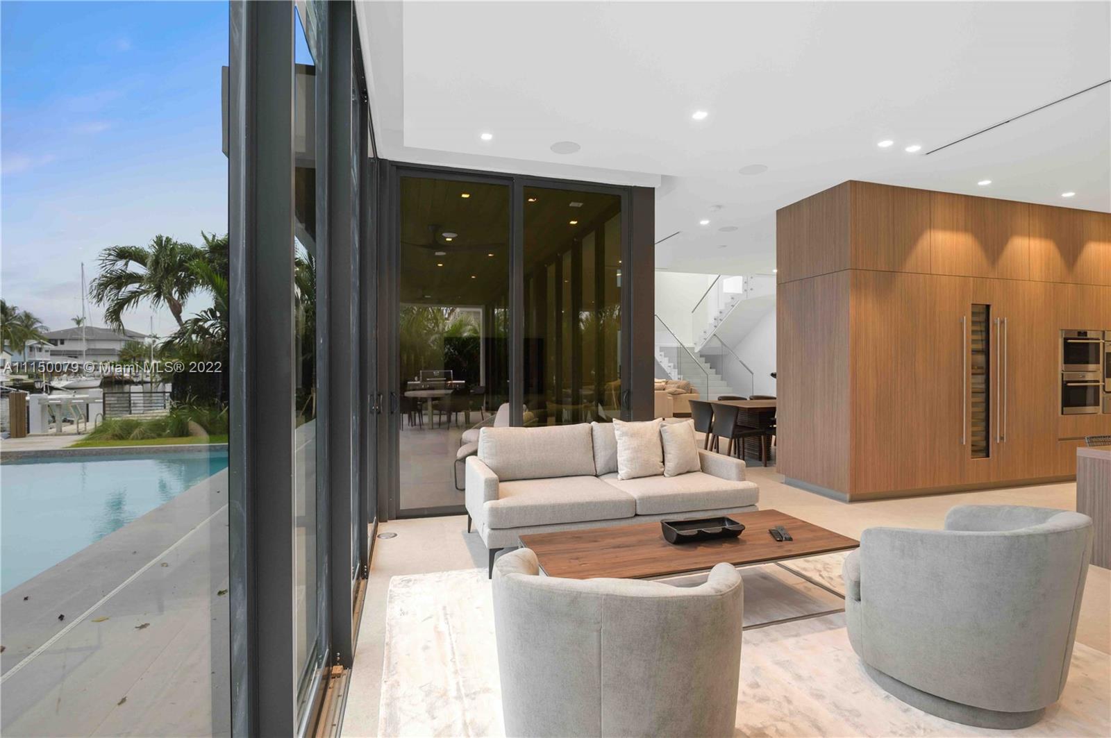 LAUDERDALE HARBORS SEC A - Residential Lease