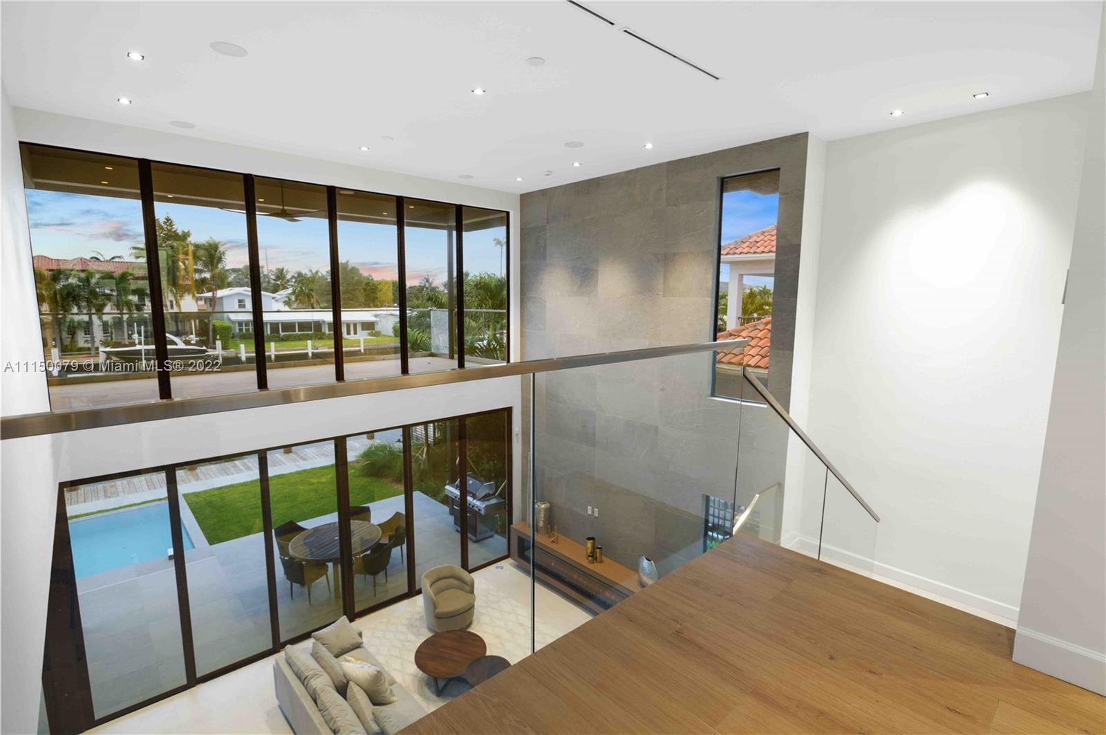 LAUDERDALE HARBORS SEC A - Residential Lease