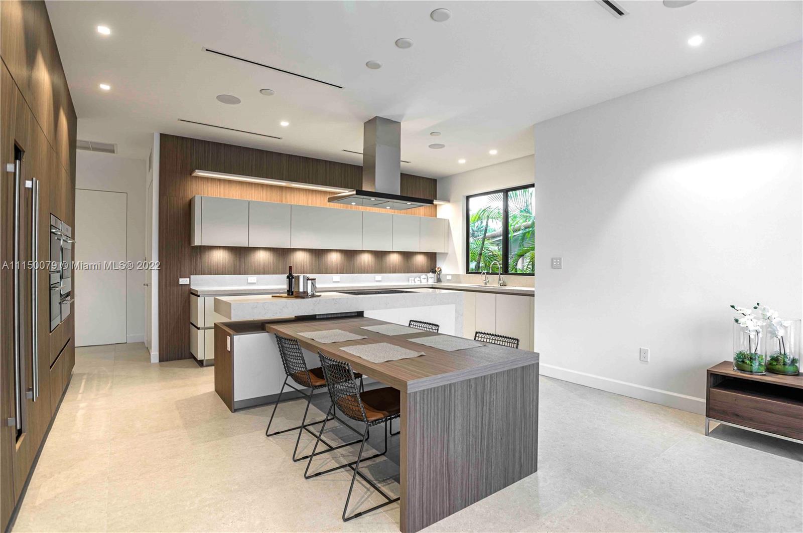 LAUDERDALE HARBORS SEC A - Residential Lease