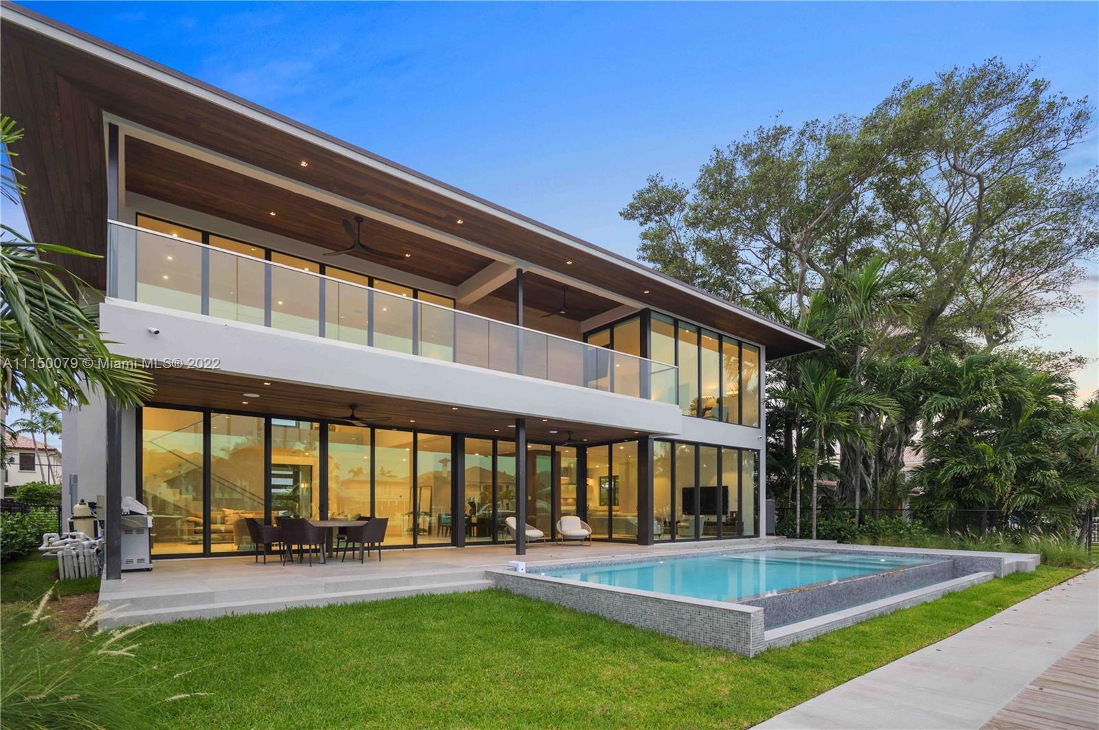 LAUDERDALE HARBORS SEC A - Residential Lease