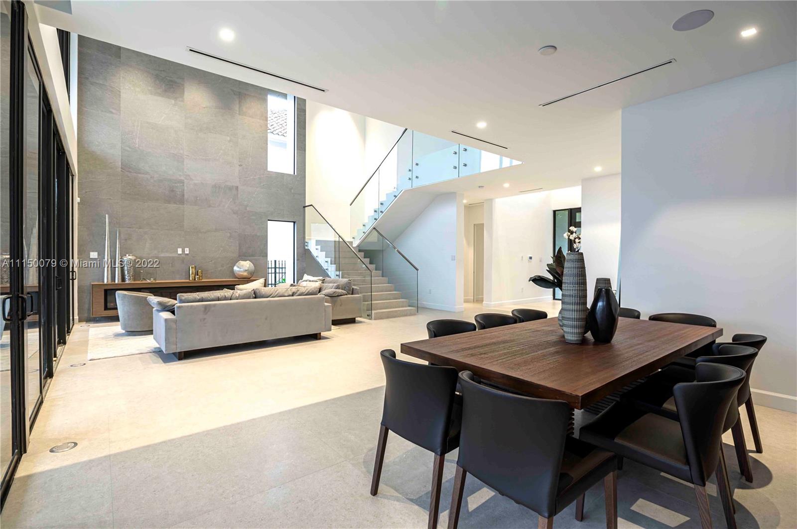 LAUDERDALE HARBORS SEC A - Residential Lease
