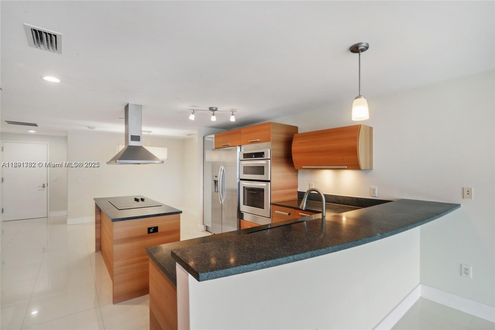 ARTECH RESIDENCES AT AVEN - Residential Lease