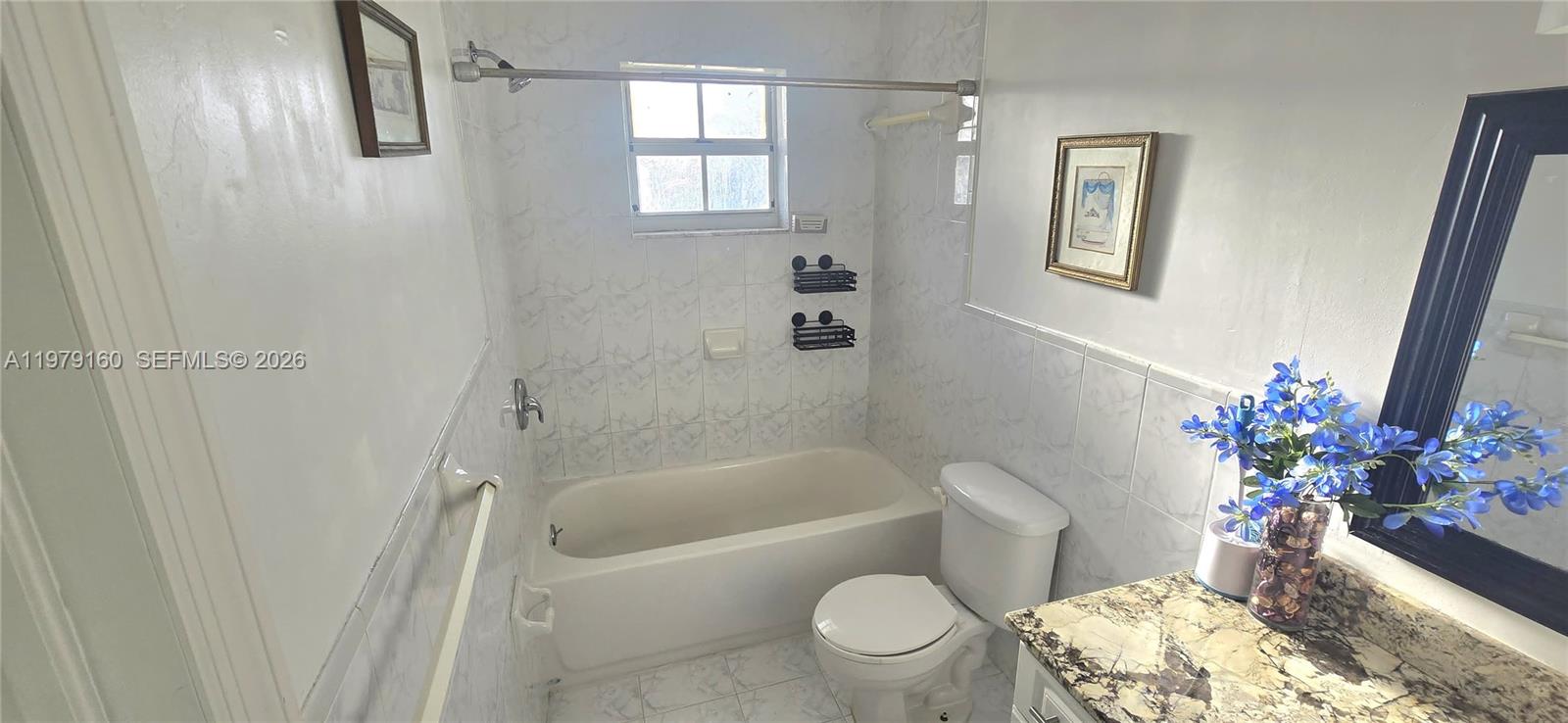 10TH ADDN TO RICHMOND HEI - Residential Lease