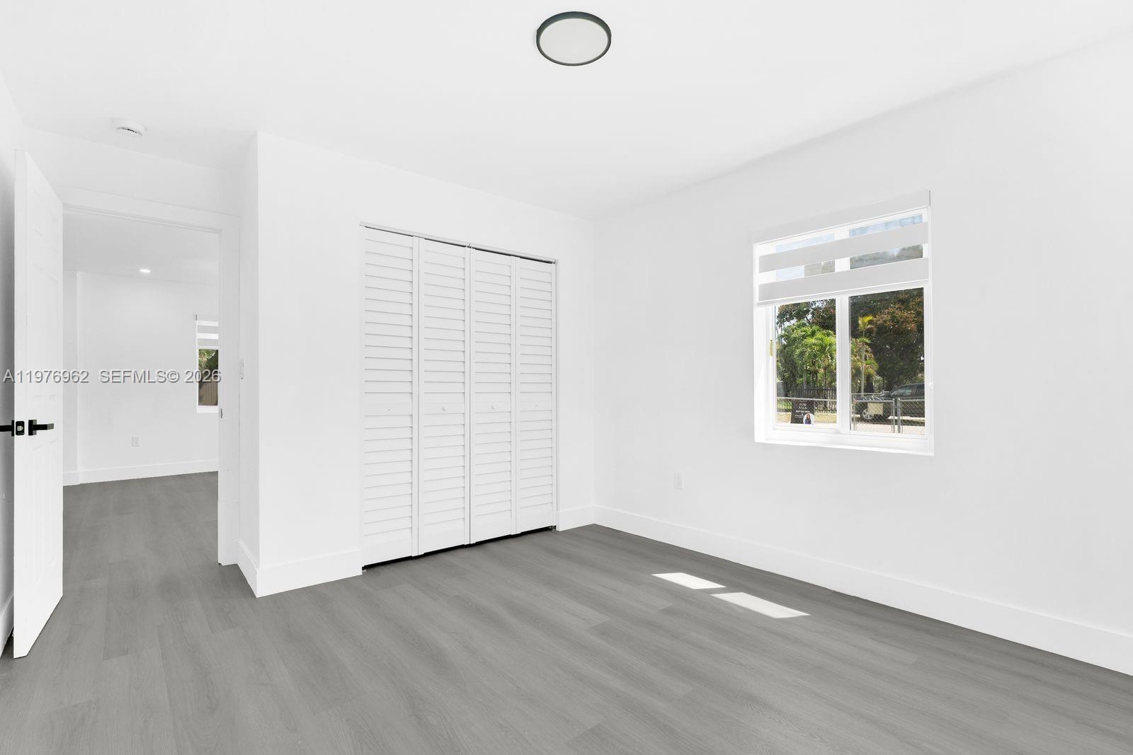 BUNCHE PARK PB 50-20 LOT 1 - Residential