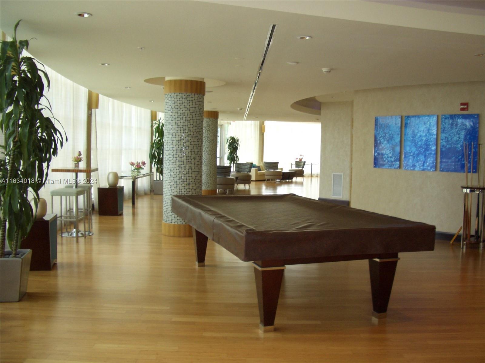 VIZCAYNE SOUTH CONDO - Residential Lease
