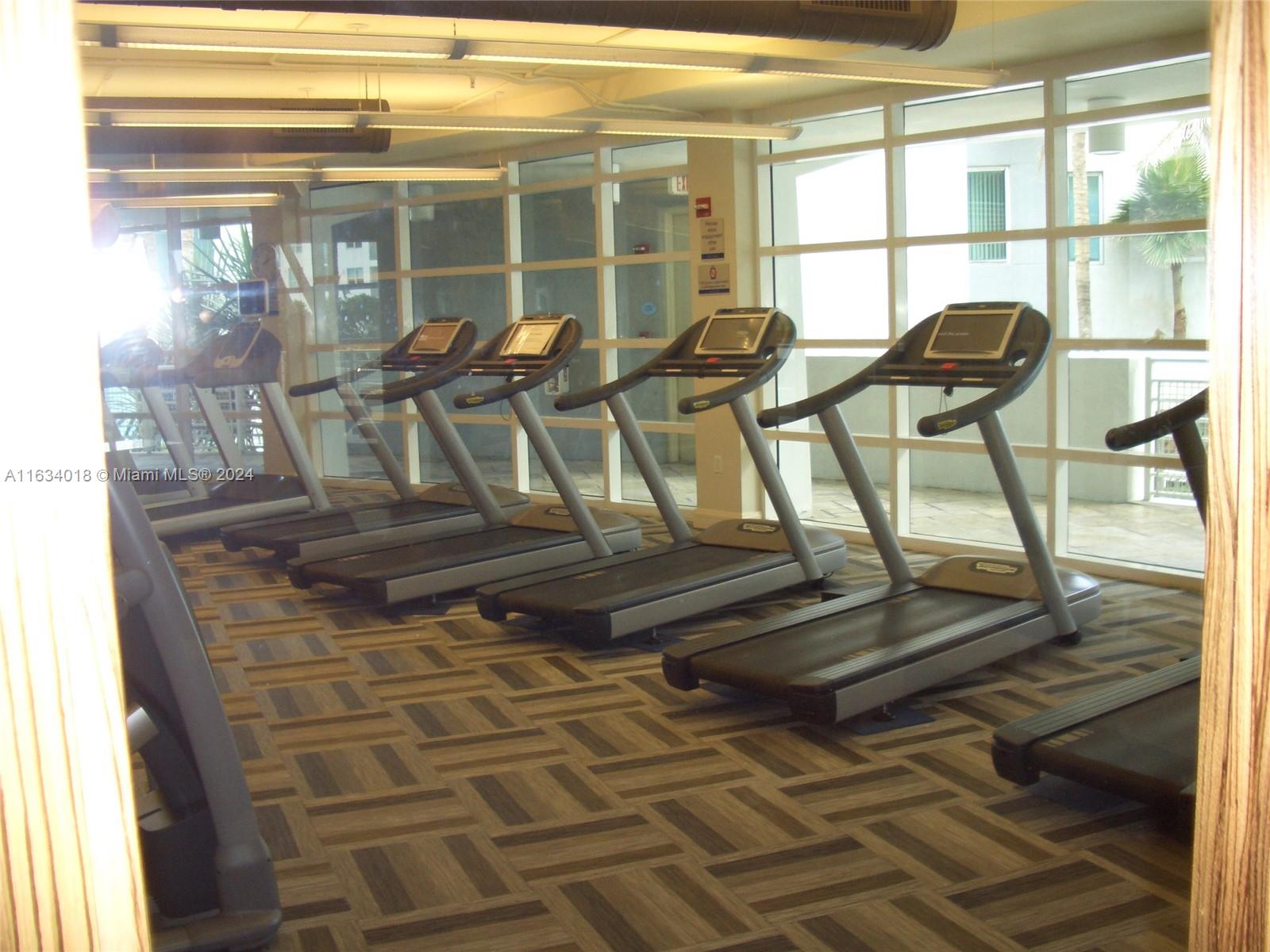VIZCAYNE SOUTH CONDO - Residential Lease