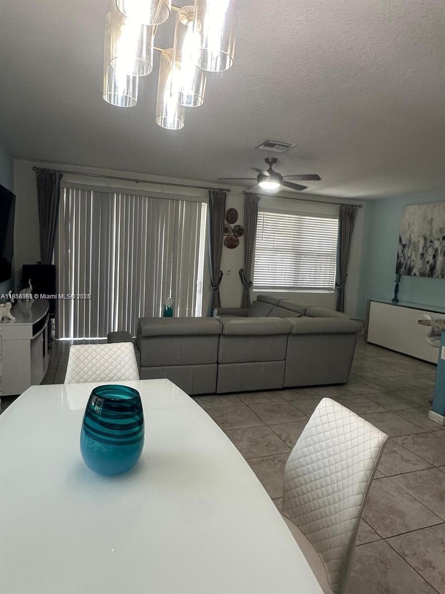 KEYS GARDEN - Residential