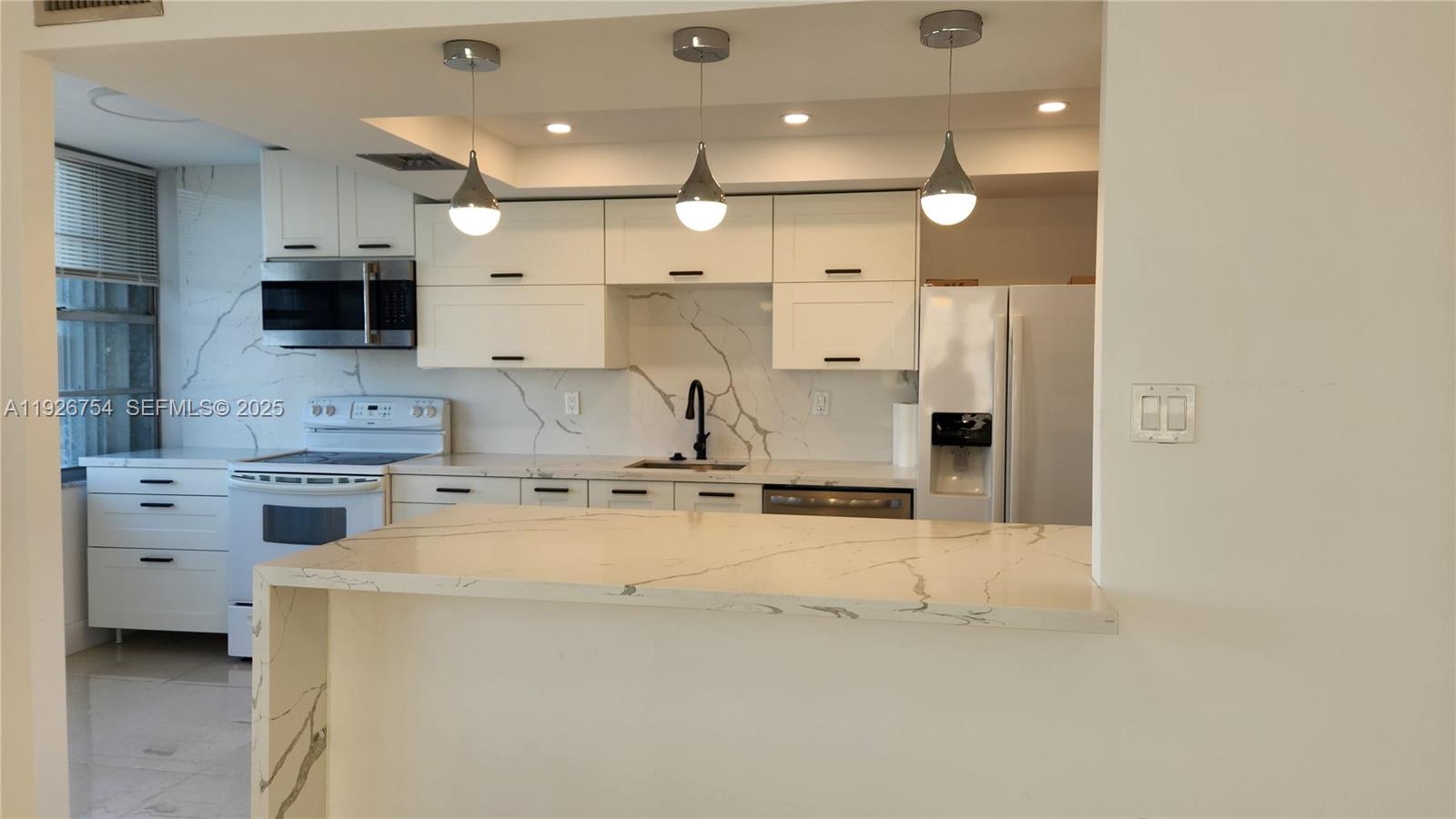 18051 Biscayne Blvd 1705