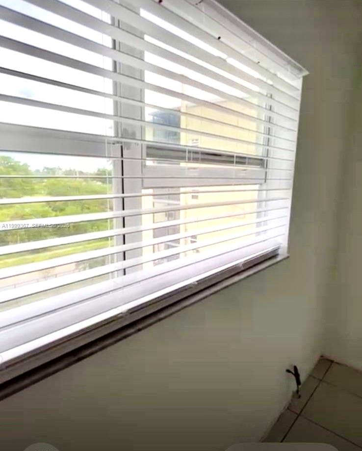 SANTA MONICA CONDOMINIUM - Residential Lease