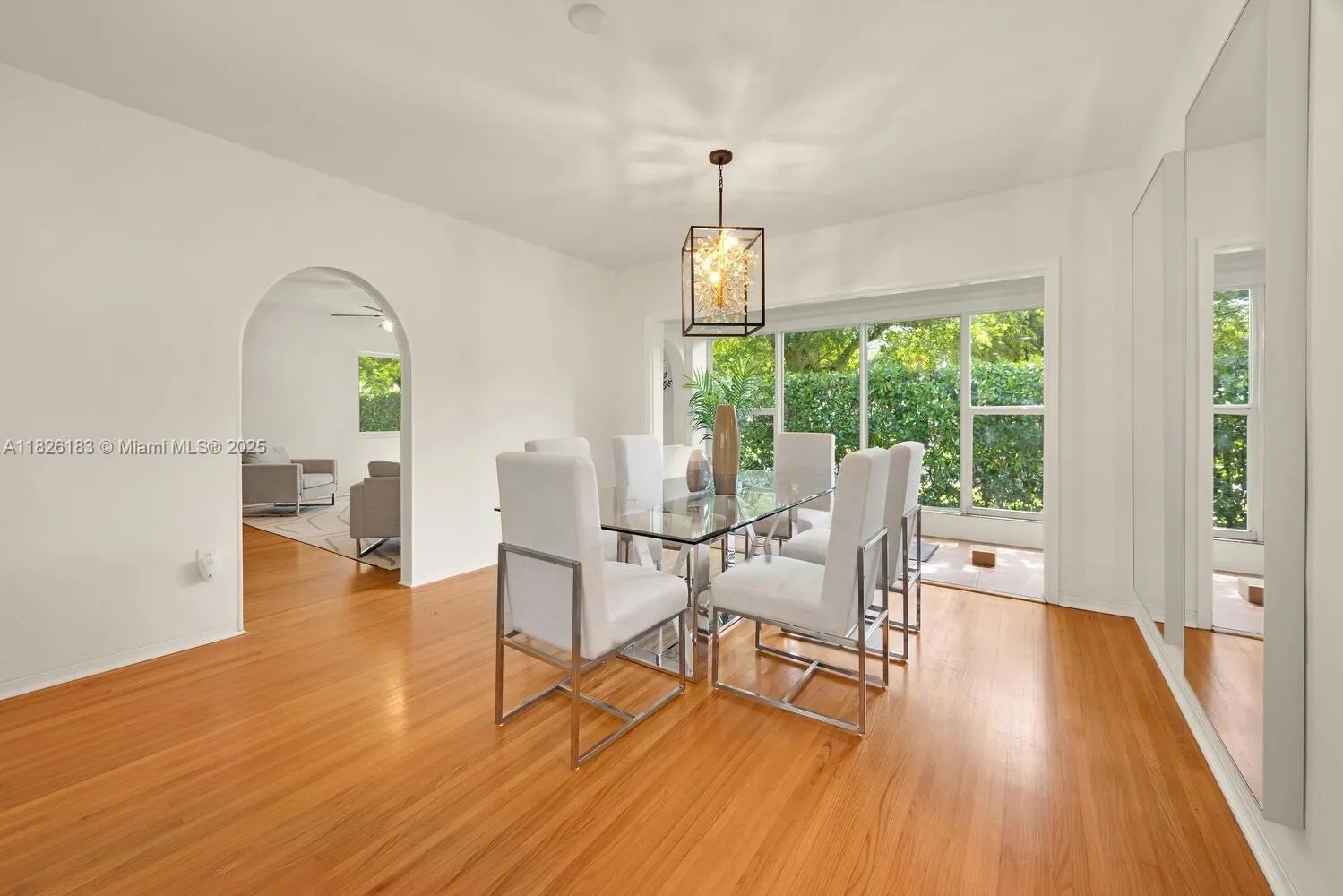 Coral Gables, Florida 33134, United States, 2 Bedrooms Bedrooms, ,2 BathroomsBathrooms,Residential,Coming Soon,157460