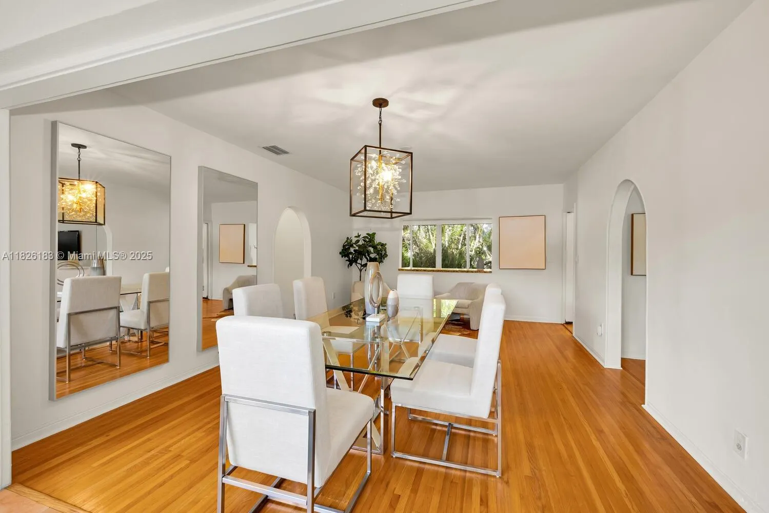 Coral Gables, Florida 33134, United States, 2 Bedrooms Bedrooms, ,2 BathroomsBathrooms,Residential,Coming Soon,157460