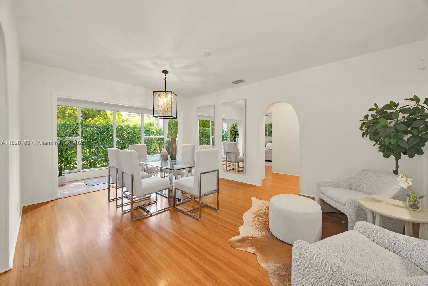 Coral Gables, Florida 33134, United States, 2 Bedrooms Bedrooms, ,2 BathroomsBathrooms,Residential,Coming Soon,157460