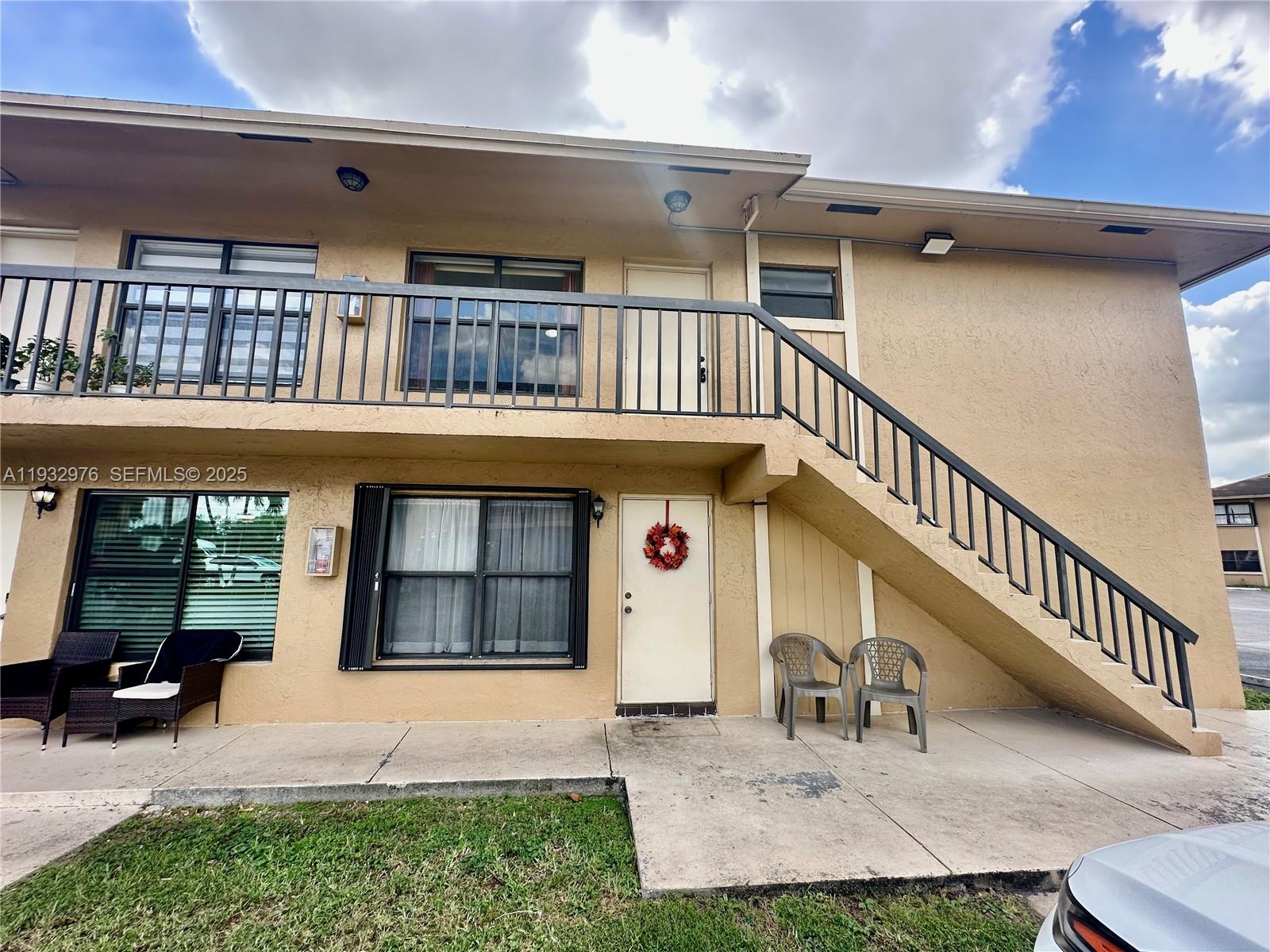 LAGO GRANDE ONE CONDO - Residential