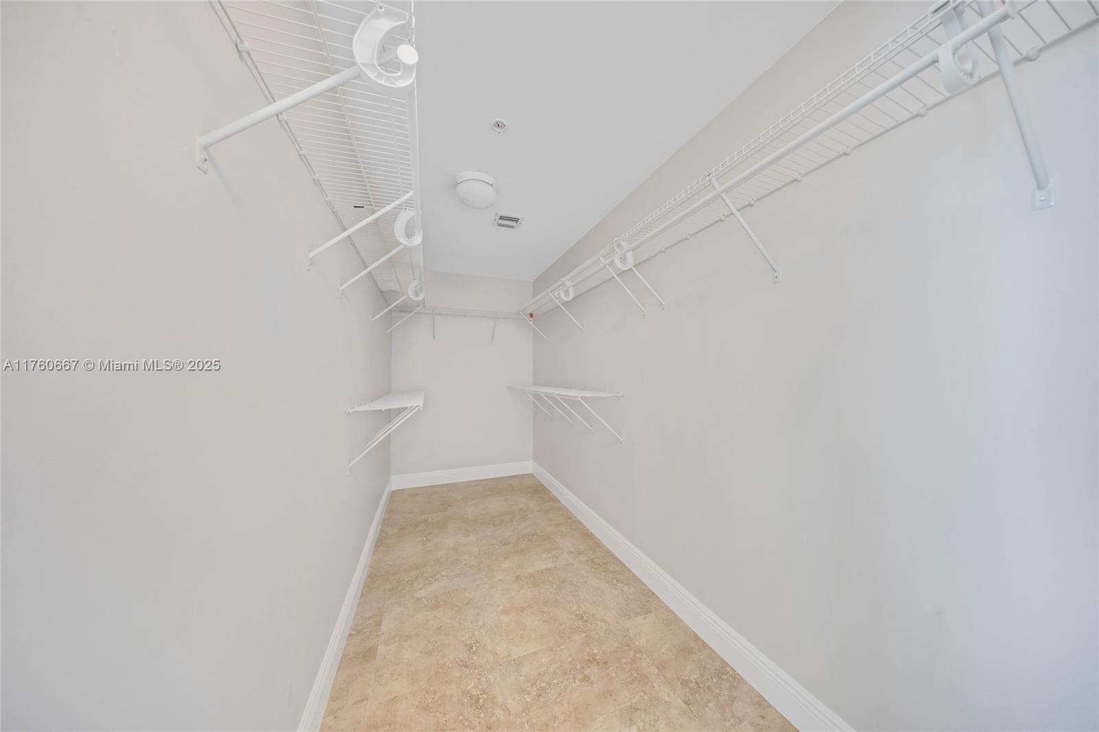 ONYX ON THE BAY CONDO - Residential