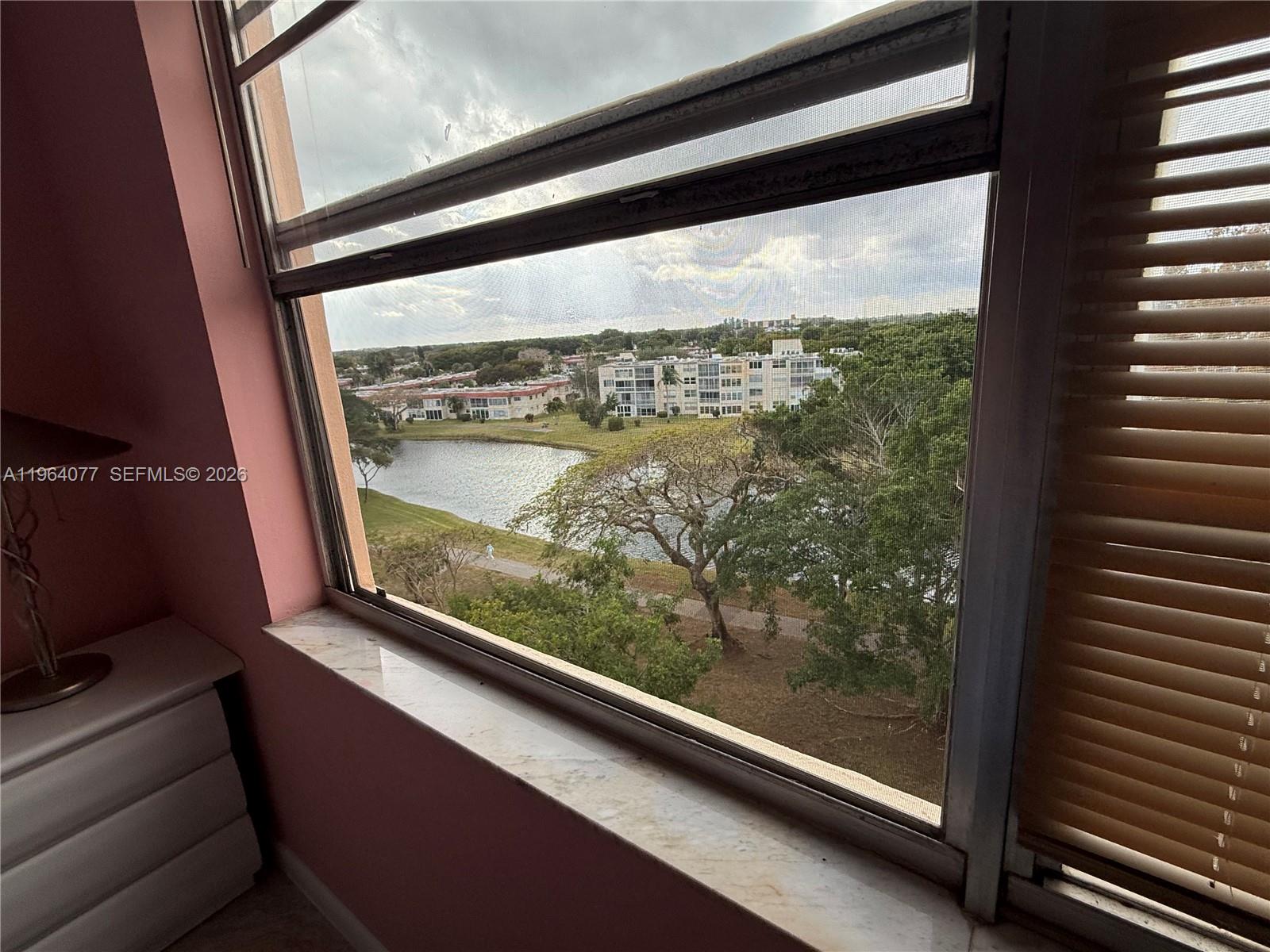 VILLAGES OF ORIOLE BONAIR - Residential