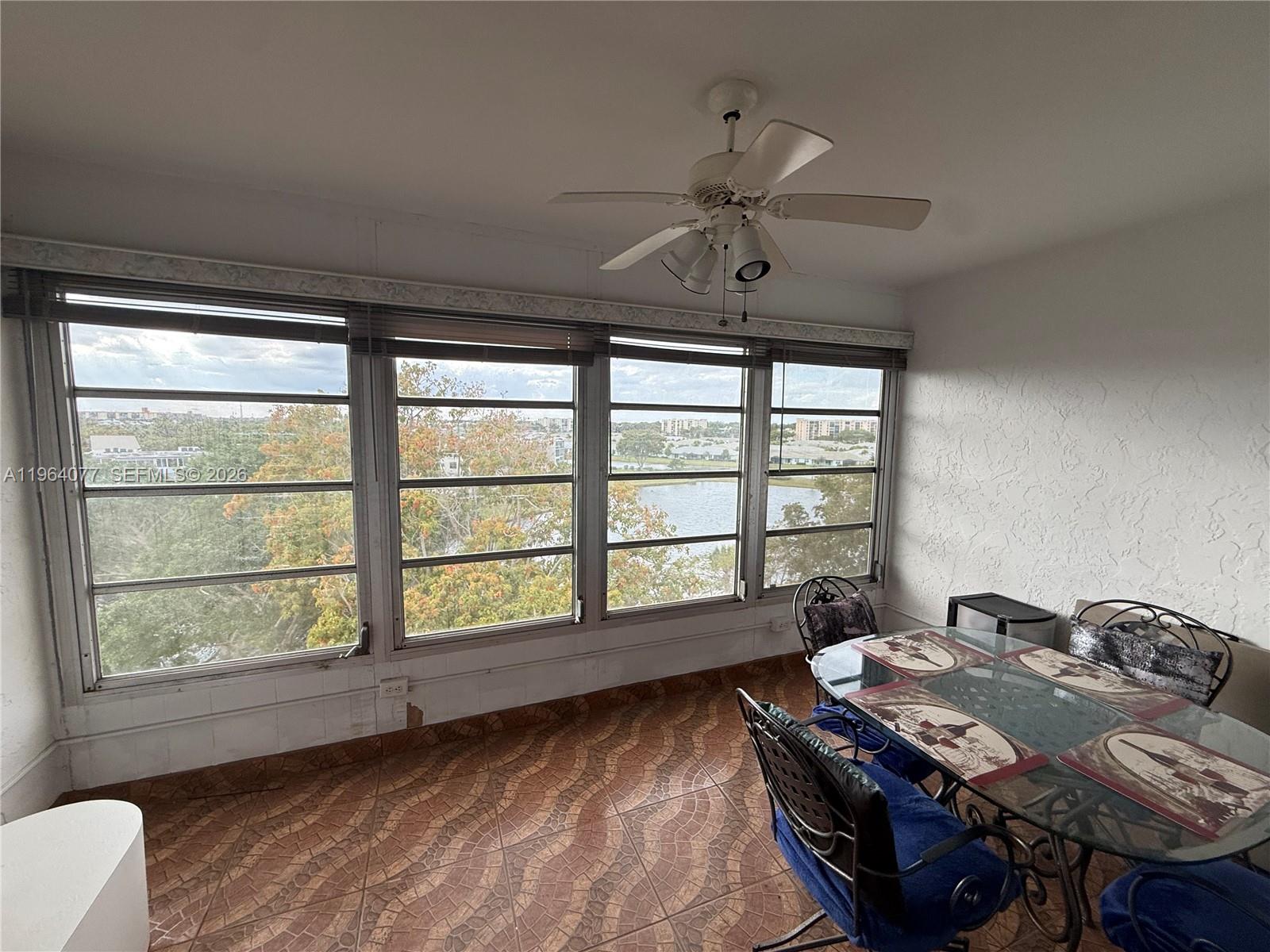 VILLAGES OF ORIOLE BONAIR - Residential