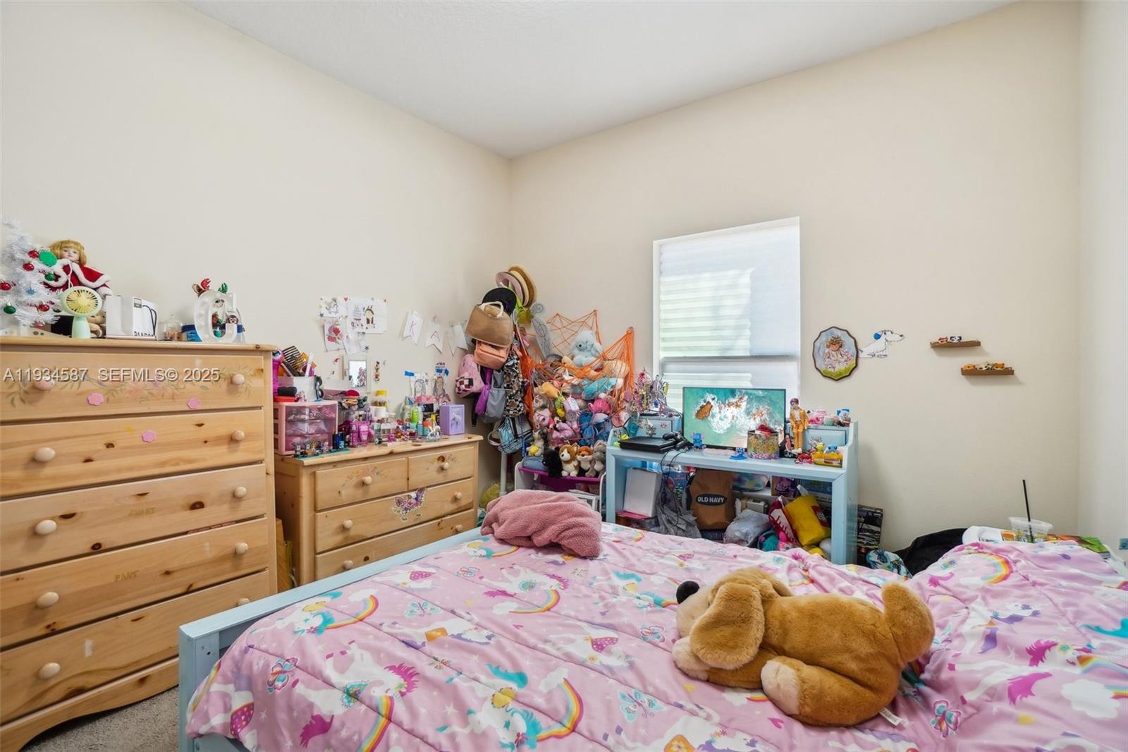 VILLA SORRENTO PB 133 PGS - Residential