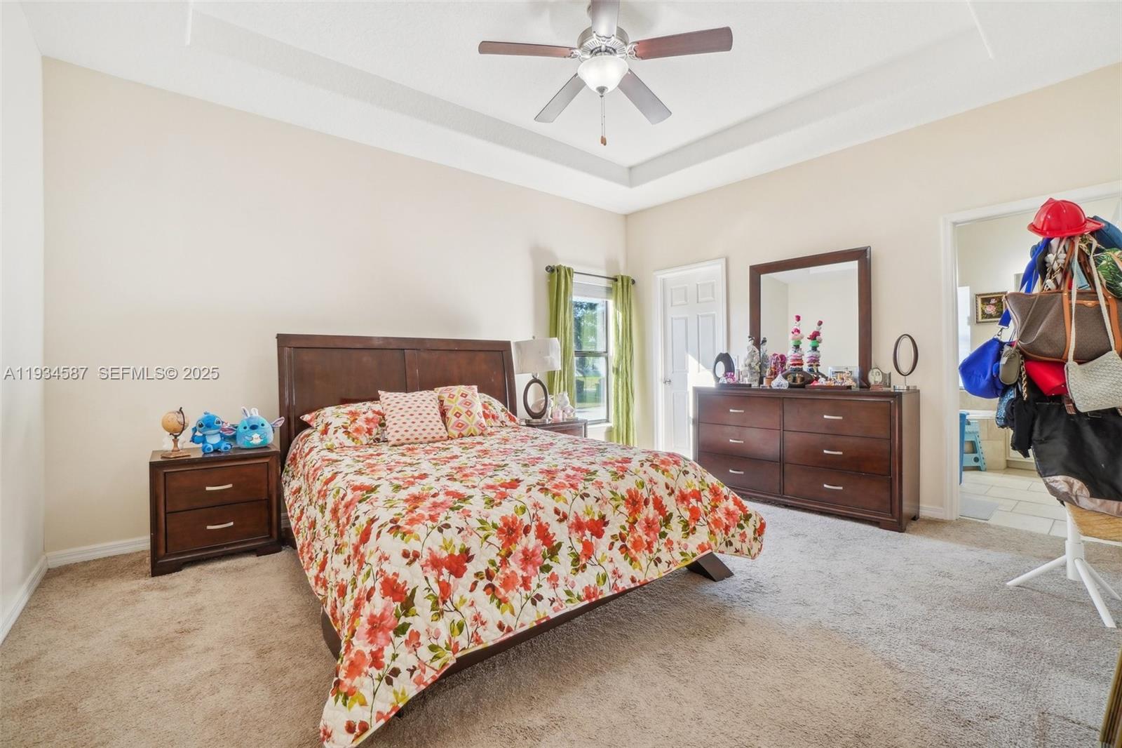 VILLA SORRENTO PB 133 PGS - Residential