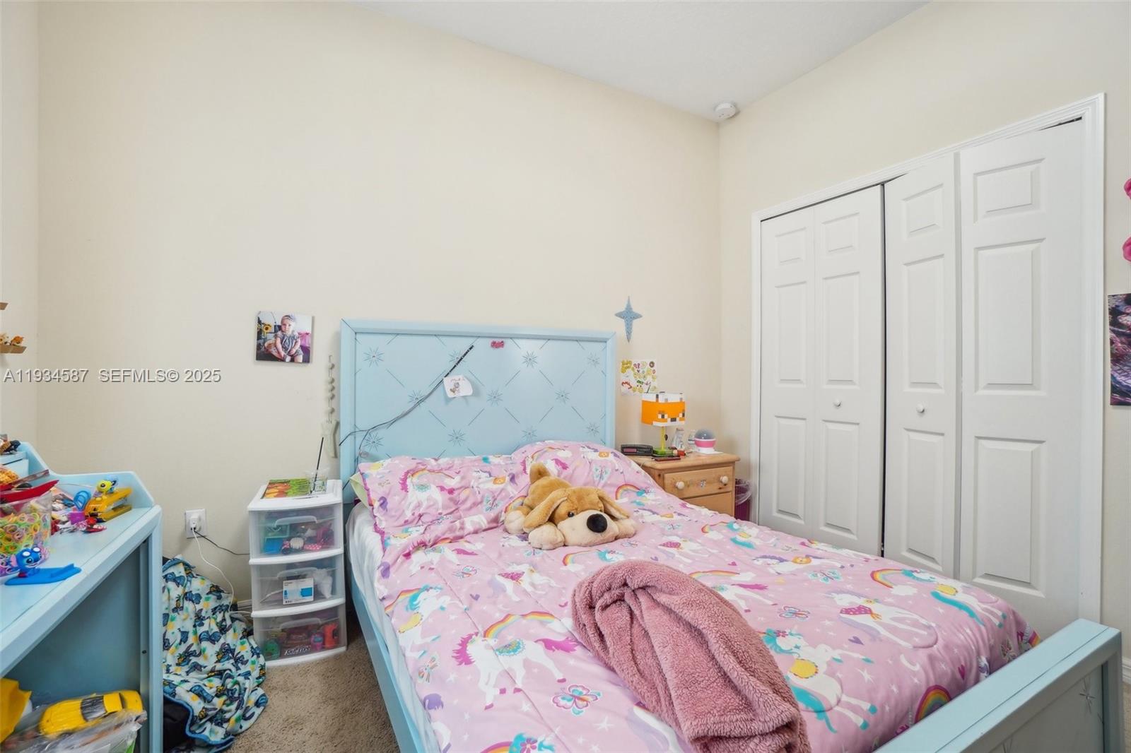 VILLA SORRENTO PB 133 PGS - Residential