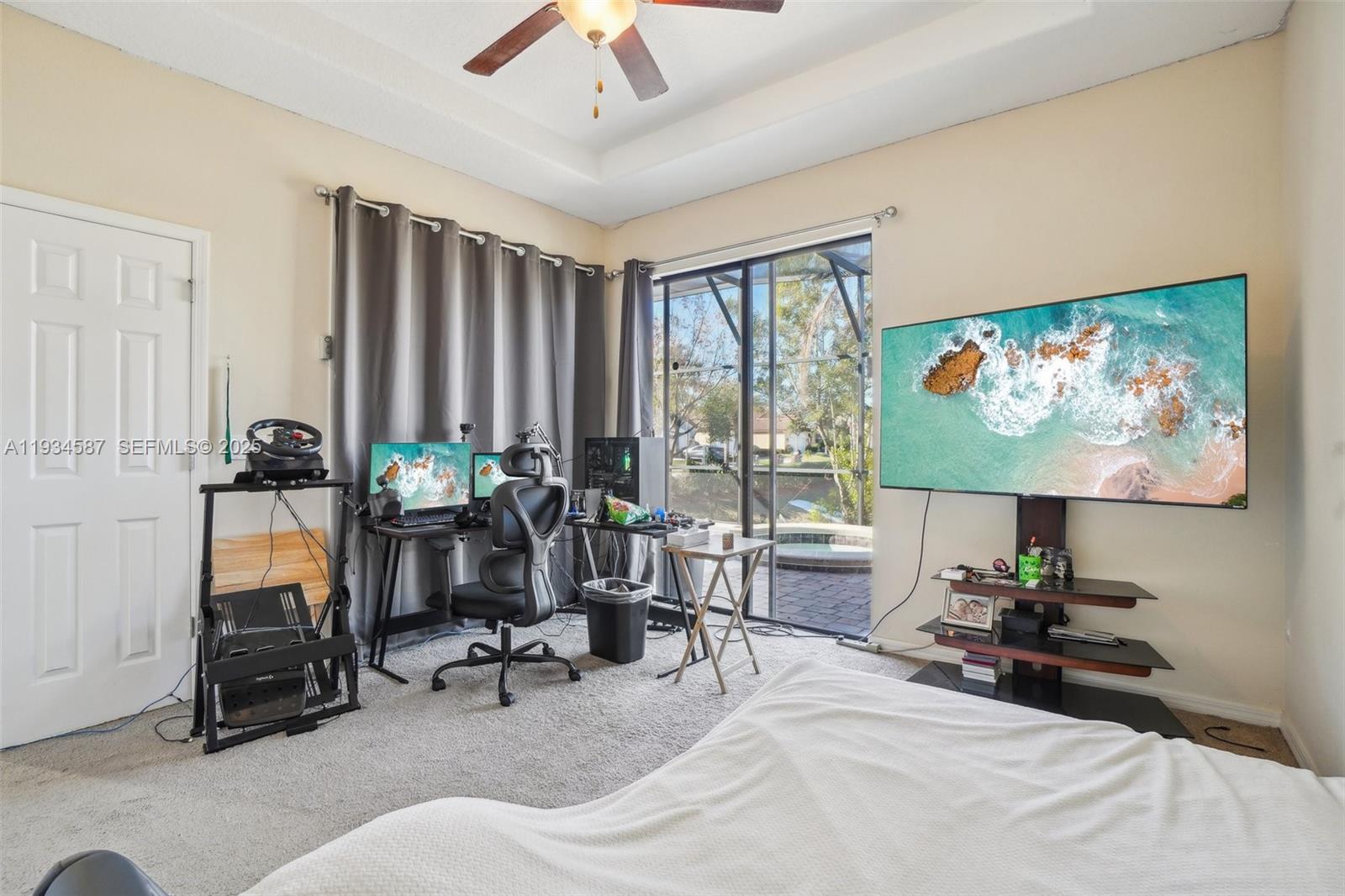 VILLA SORRENTO PB 133 PGS - Residential