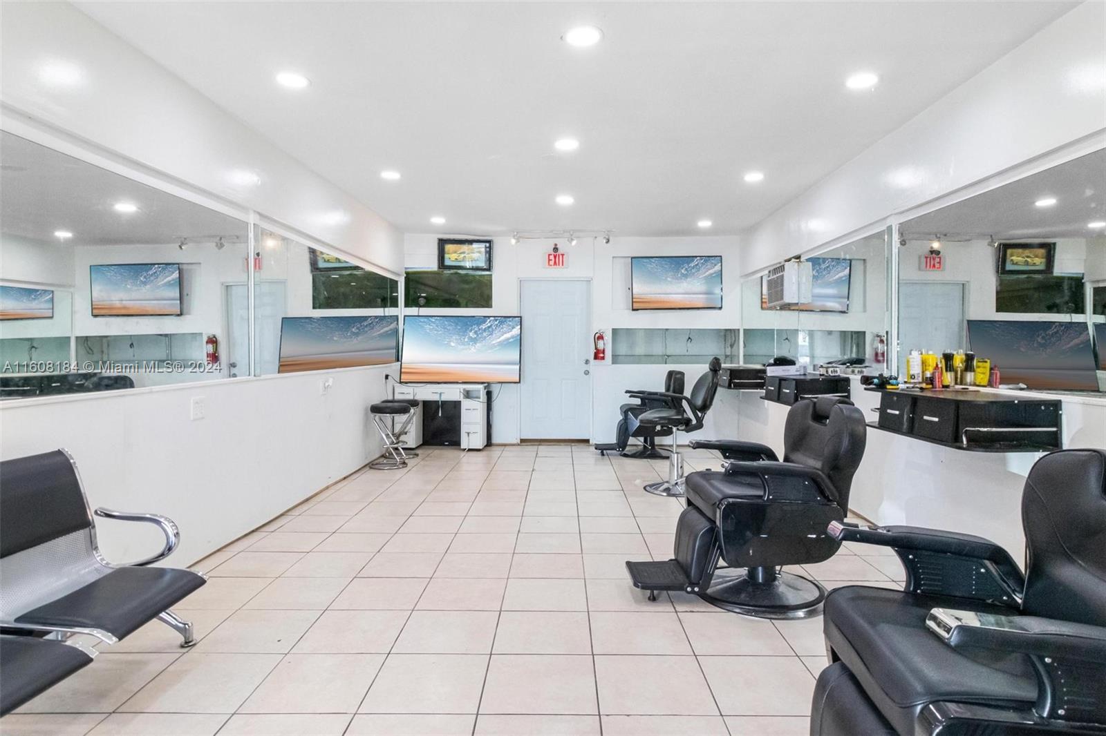 720 SW 6th Ave