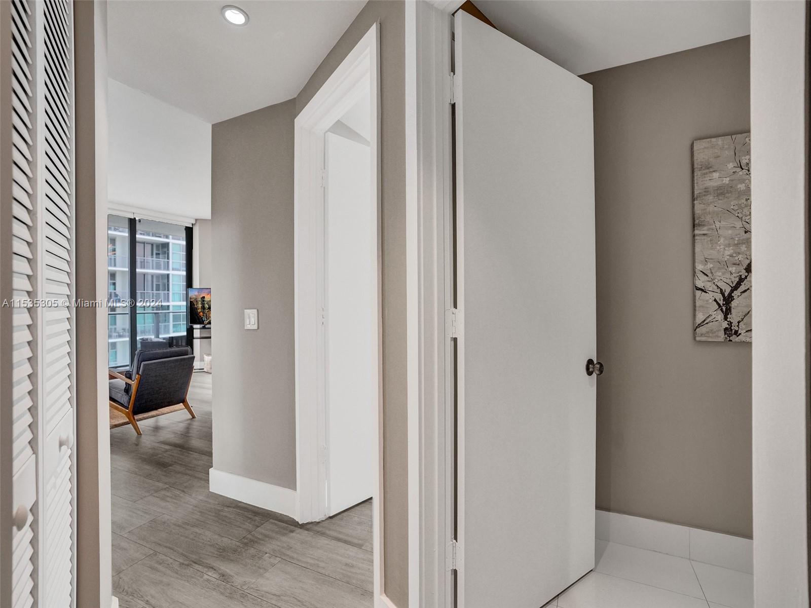 3401 MIDTOWN CONDO - Residential Lease