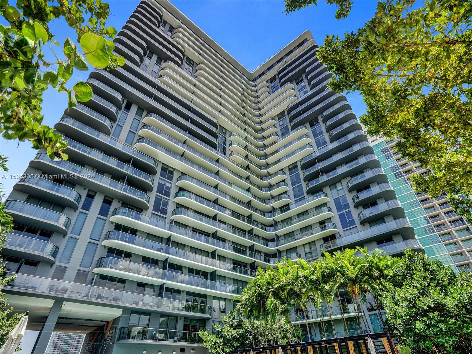 121 NE 34th St 1801