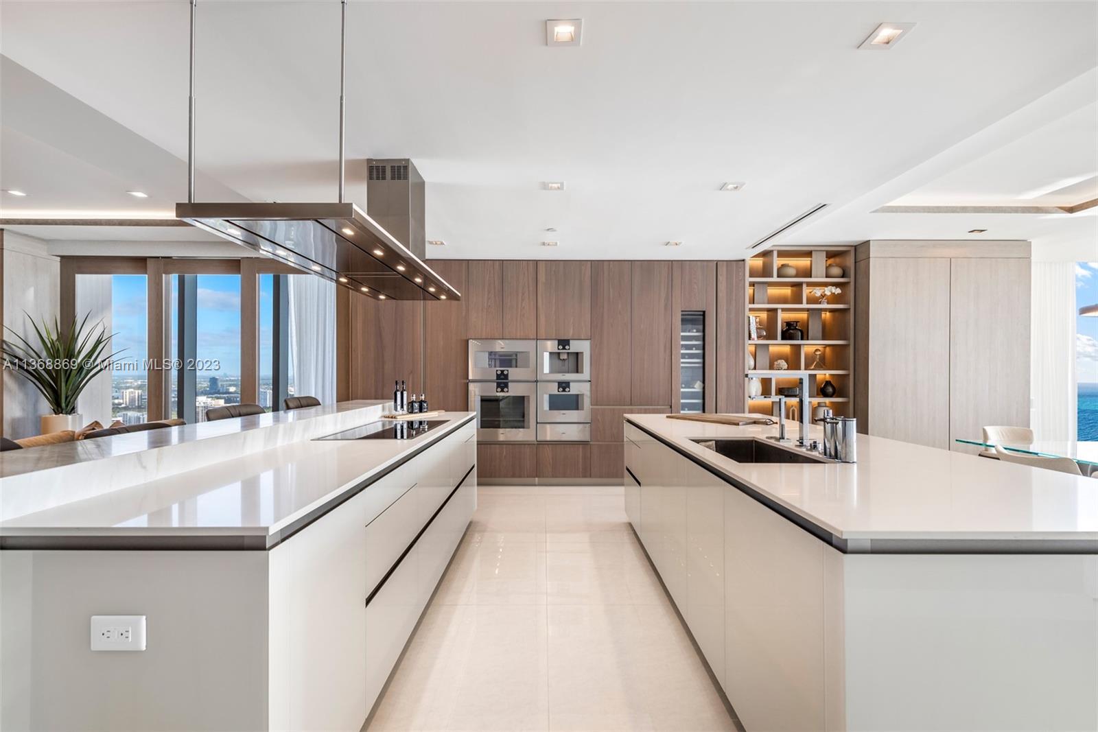 NORTH BISCAYNE BEACH AMEN - Residential