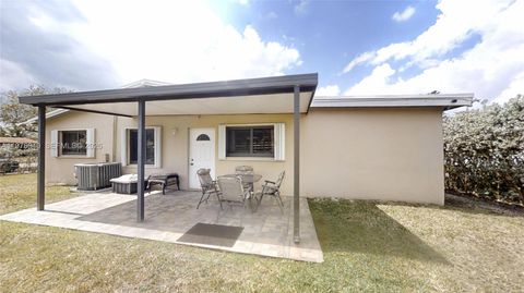 Tiny photo for 705 NW 8th Ave, Florida City, FL 33034 (MLS # A11976940)