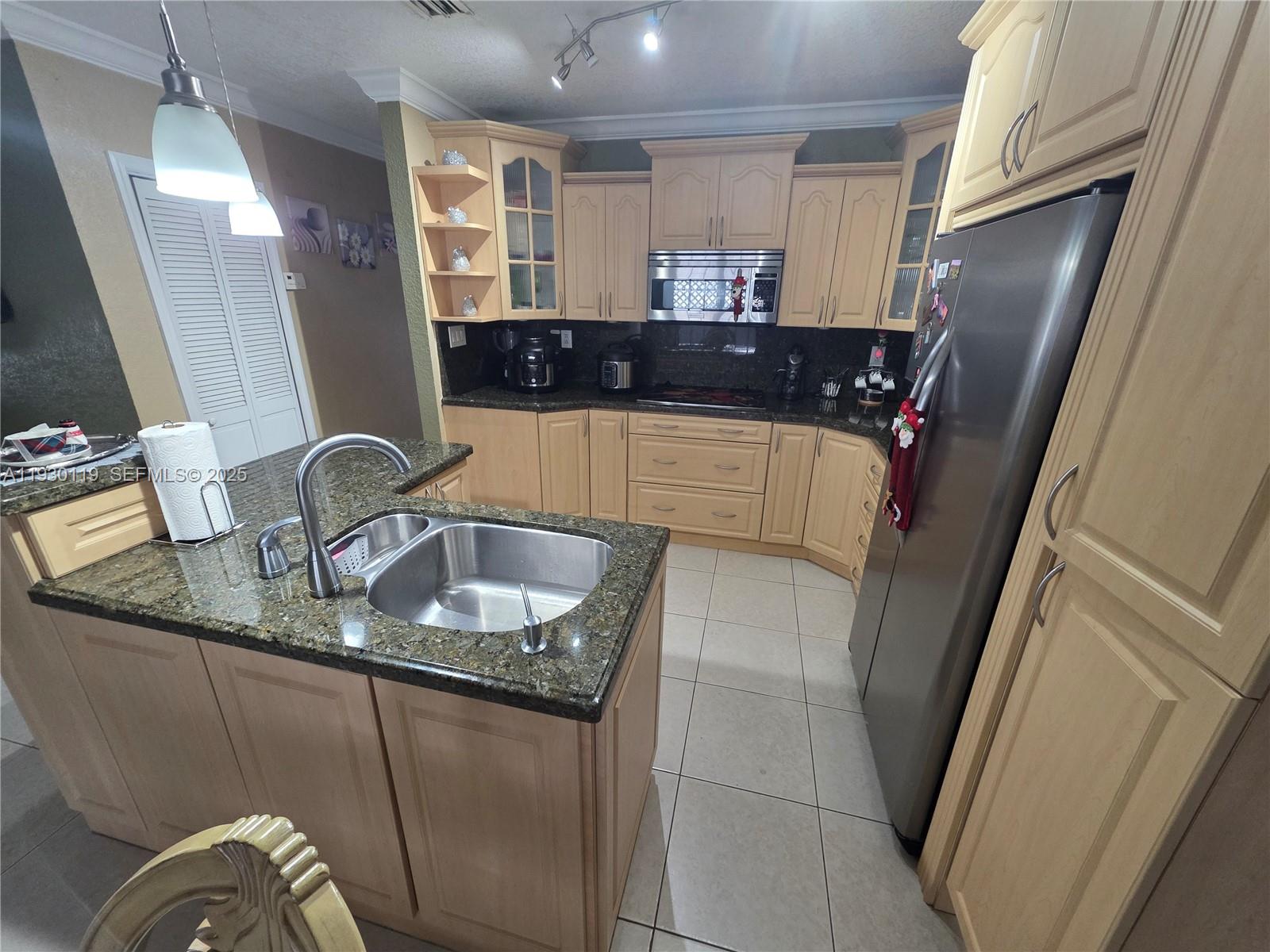 HIALEAH 14TH ADDN REV PL - Residential