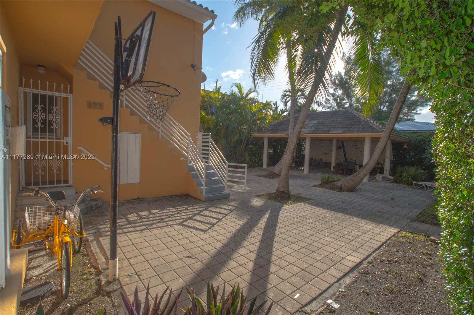 HAYNSWORTH BEACH SUB - Residential Lease