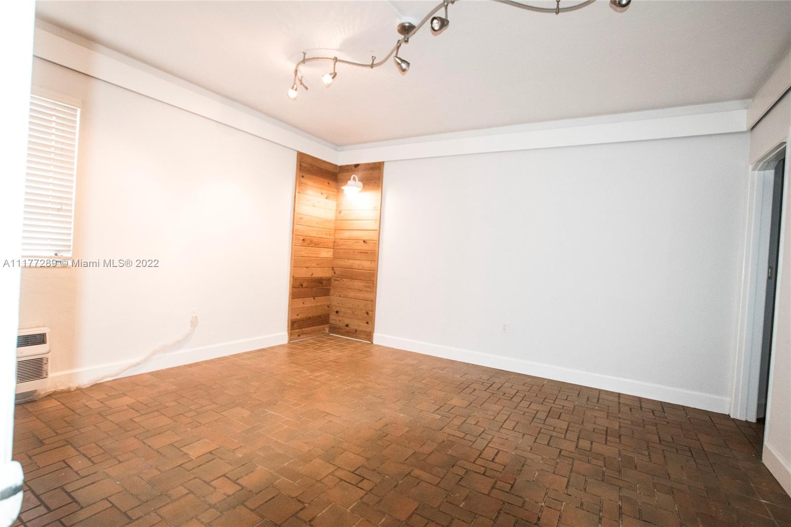 HAYNSWORTH BEACH SUB - Residential Lease