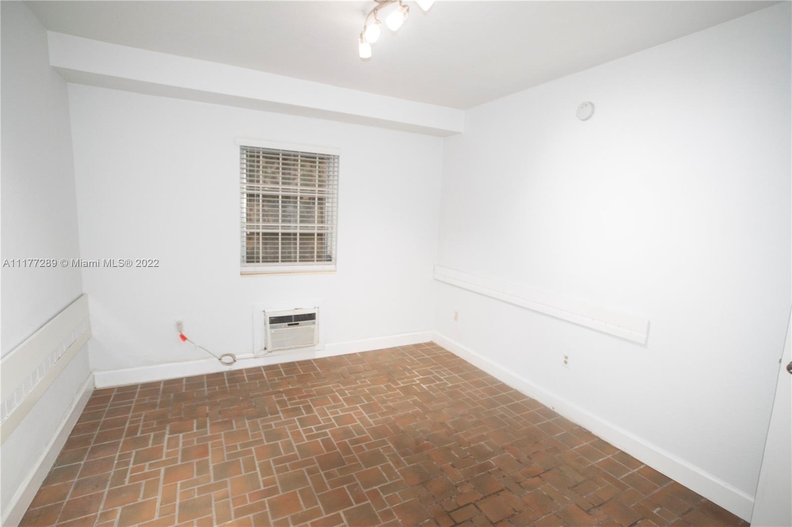 HAYNSWORTH BEACH SUB - Residential Lease