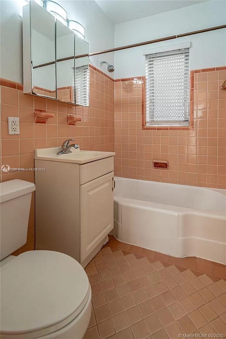 HAYNSWORTH BEACH SUB - Residential Lease