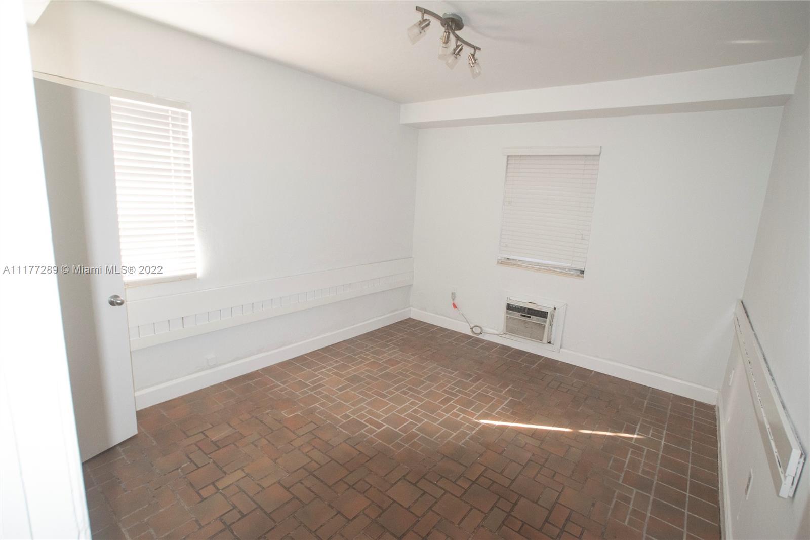 HAYNSWORTH BEACH SUB - Residential Lease