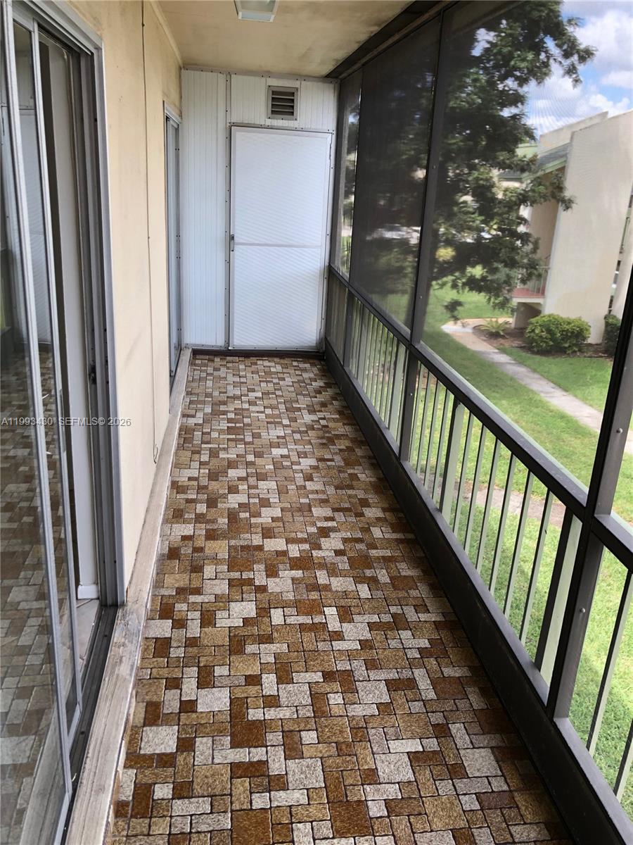 RAMBLEWOOD EAST CONDO - Residential