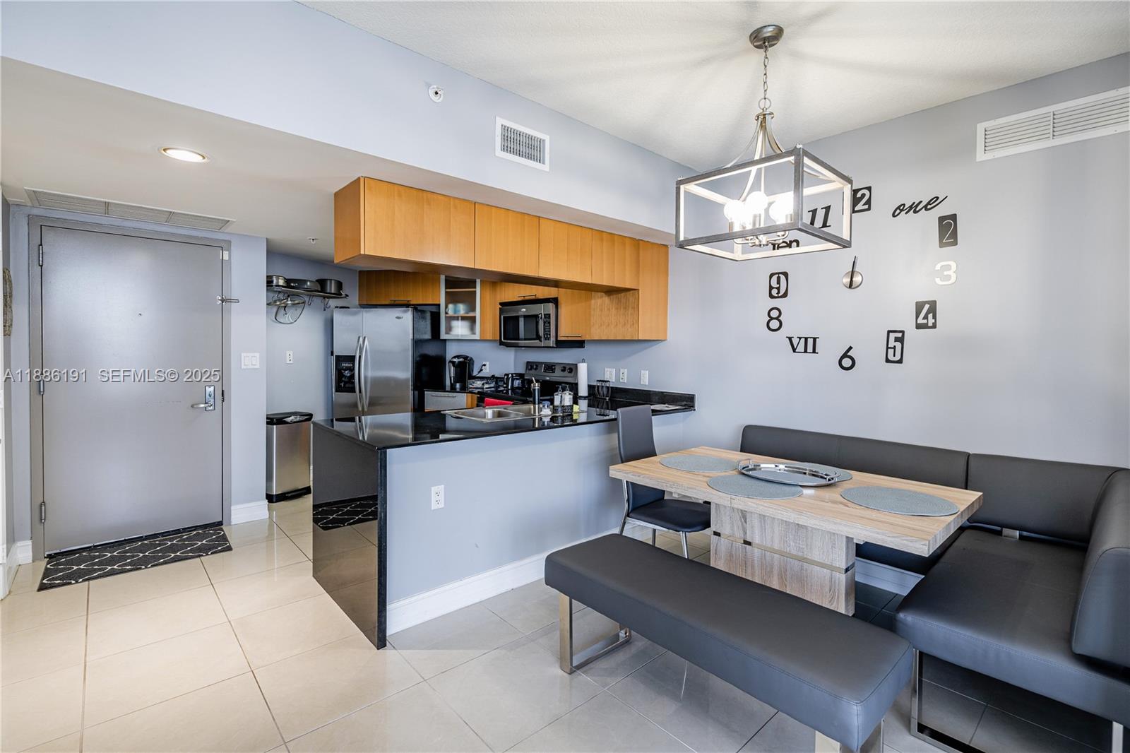 1750 N Bayshore Dr 2301