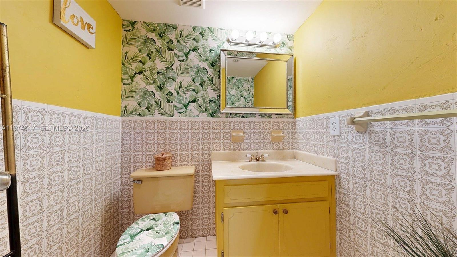 WATERWAY ISLES CONDO - Residential