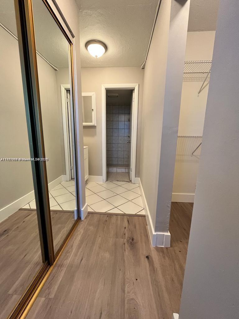 OMEGA CONDO NO 4 - Residential