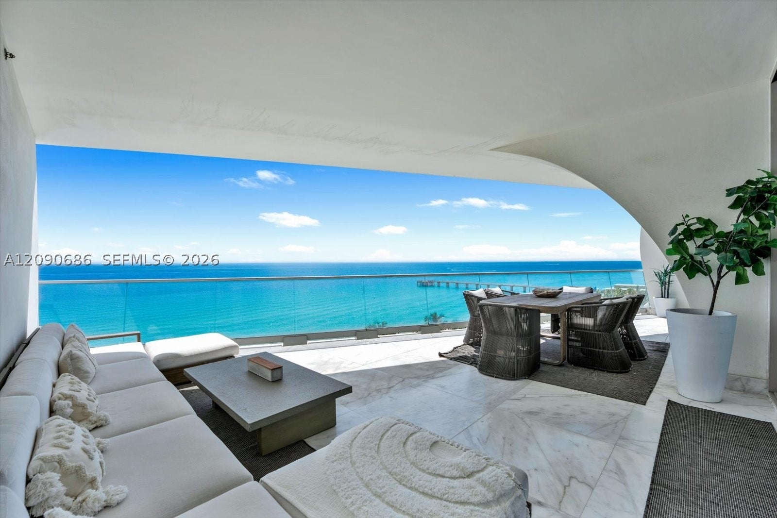 16901 Collins Ave 803