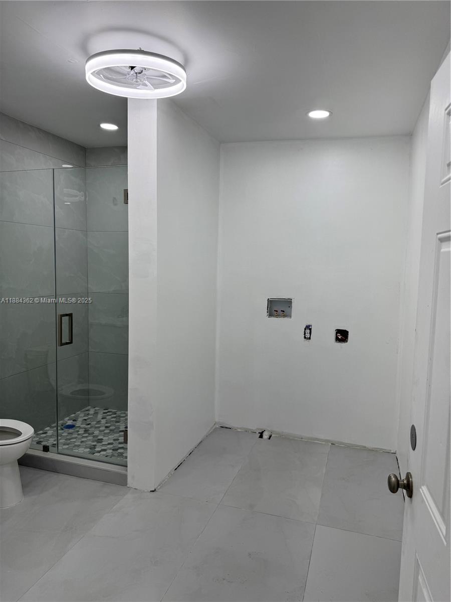 MIAMI GARDENS MANOR SEC 4 - Residential Lease