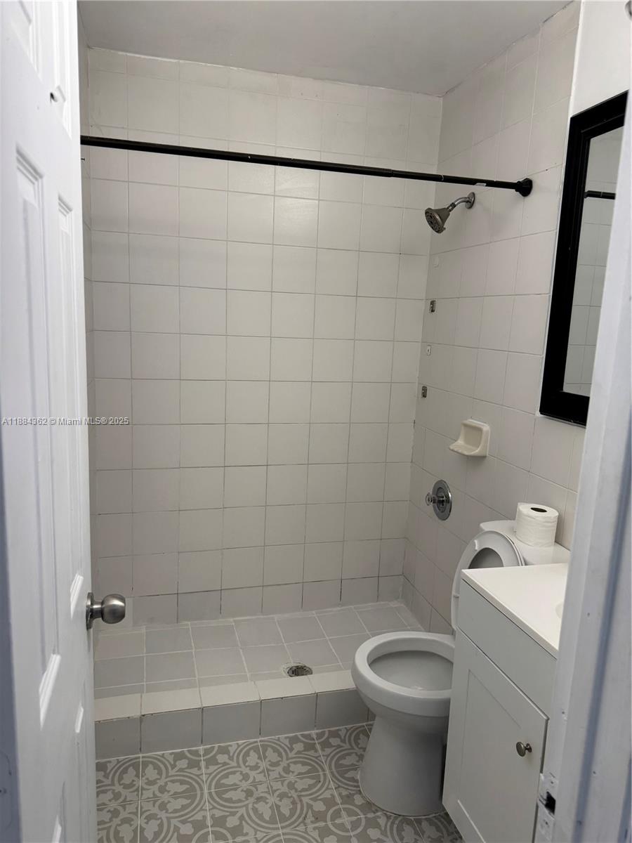 MIAMI GARDENS MANOR SEC 4 - Residential Lease