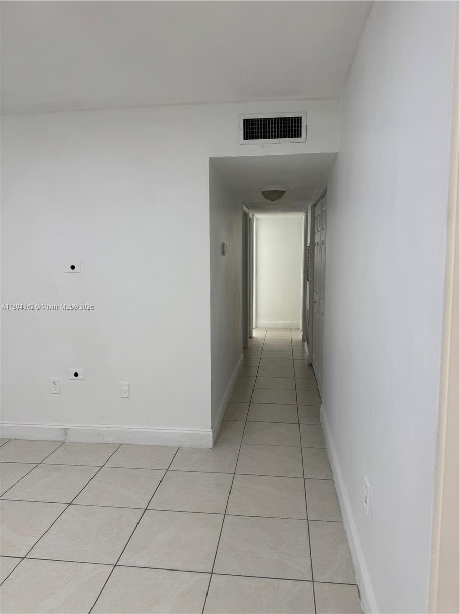 MIAMI GARDENS MANOR SEC 4 - Residential Lease