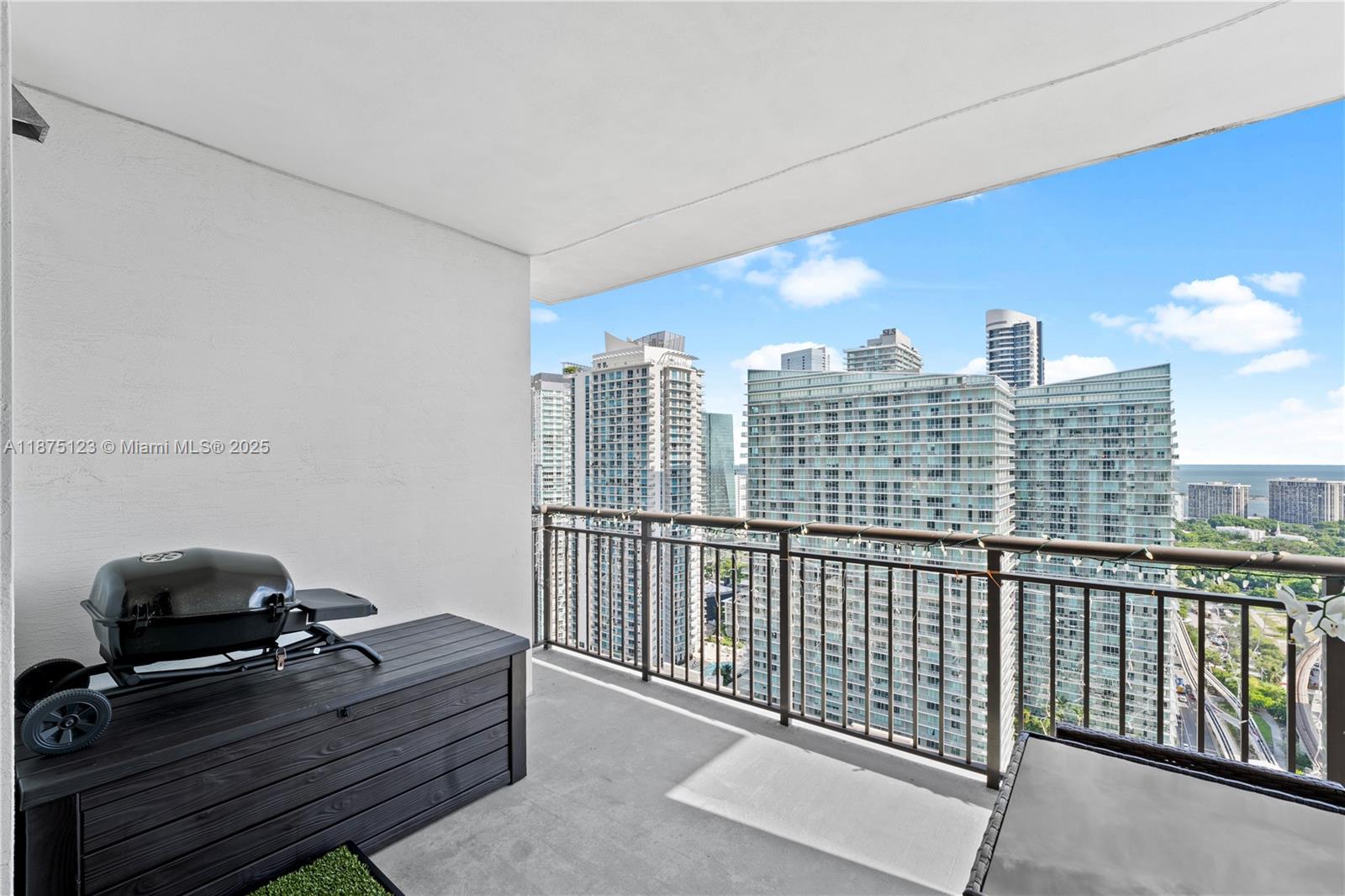 NINE AT MARY BRICKELL VIL - Residential Lease