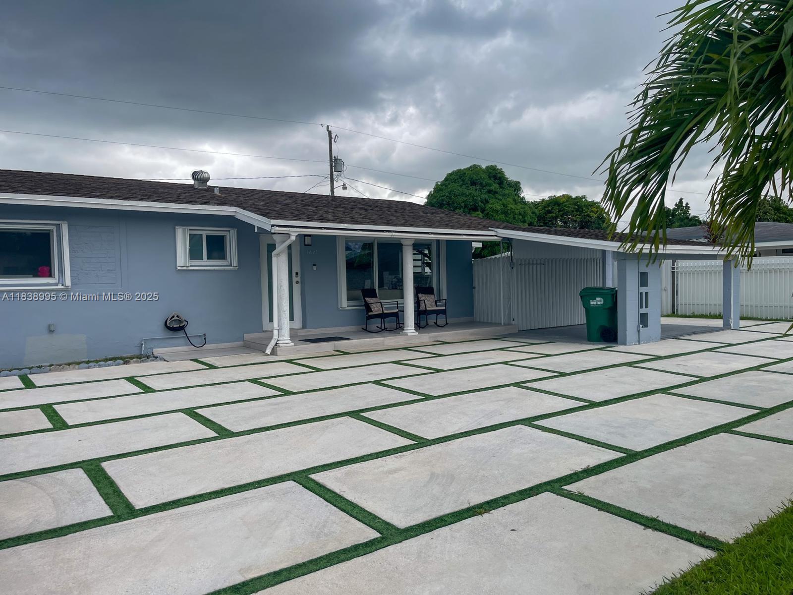 11922 SW 176th Ter